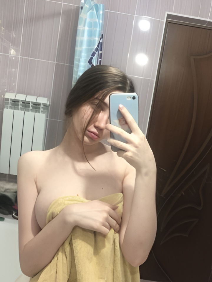 Амина привлекальеная девушка из Лениногорск цена от 10000 руб