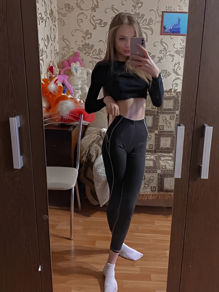 Леночка привлекальеная девушка из Лениногорск цена от 4000 руб