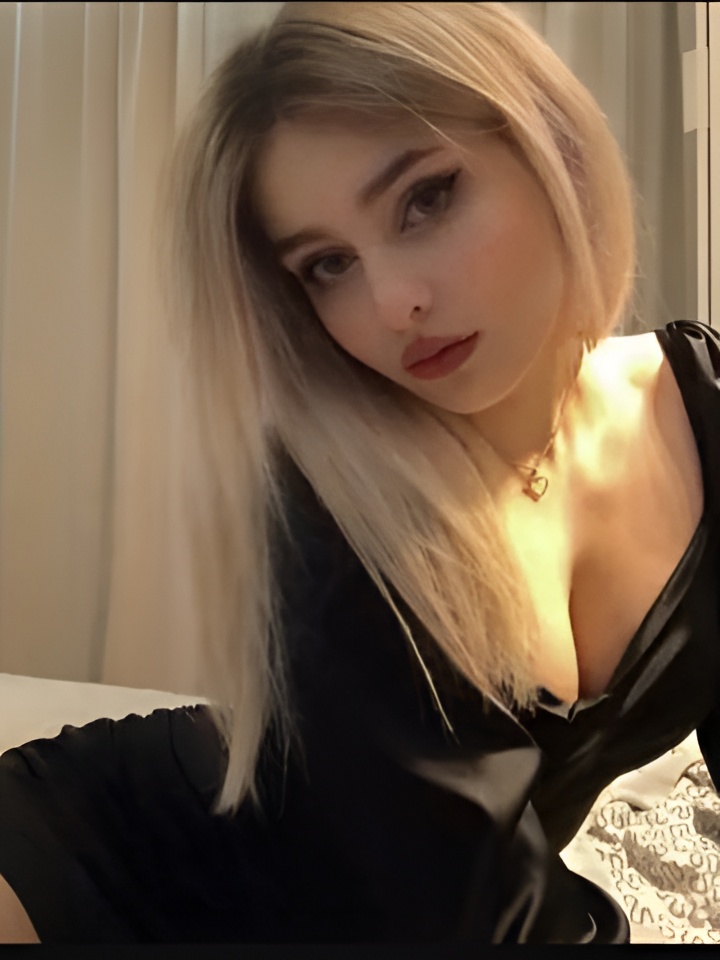 Устинья привлекальеная девушка из Лениногорск цена от 5000 руб