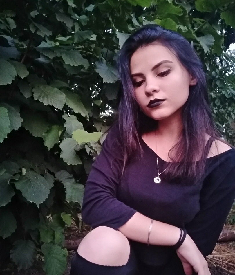 Эльвира привлекальеная девушка из Лениногорск цена от 3000 руб