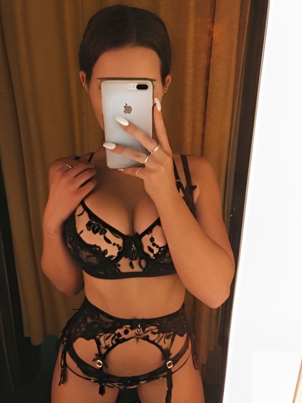 Сабина привлекательная девушка из Лениногорск цена от 2000 руб