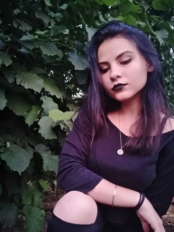 Эльвира привлекательная девушка из Лениногорск цена от 3000 руб