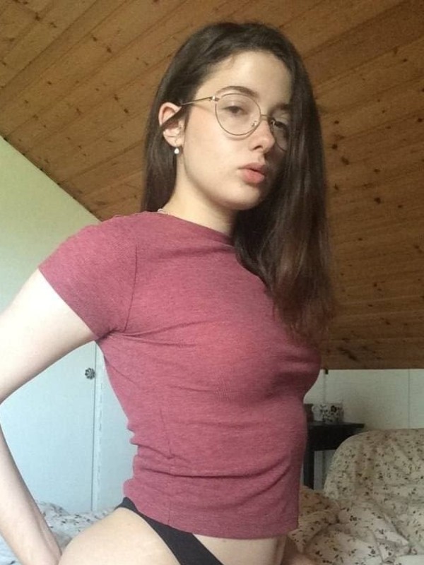 Лика привлекательная девушка из Лениногорск цена от 3500 руб